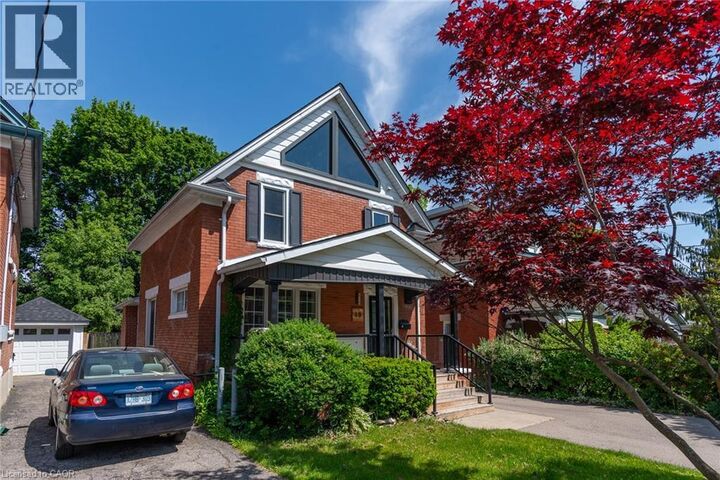 Property Photo: 40 Woodland Avenue ON N2M 3G7