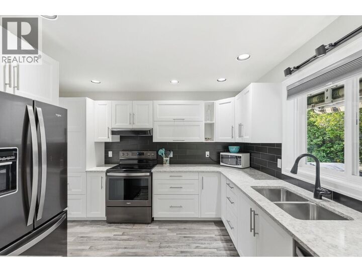 Property Photo: 5978 Ness Court BC V0H 1T0