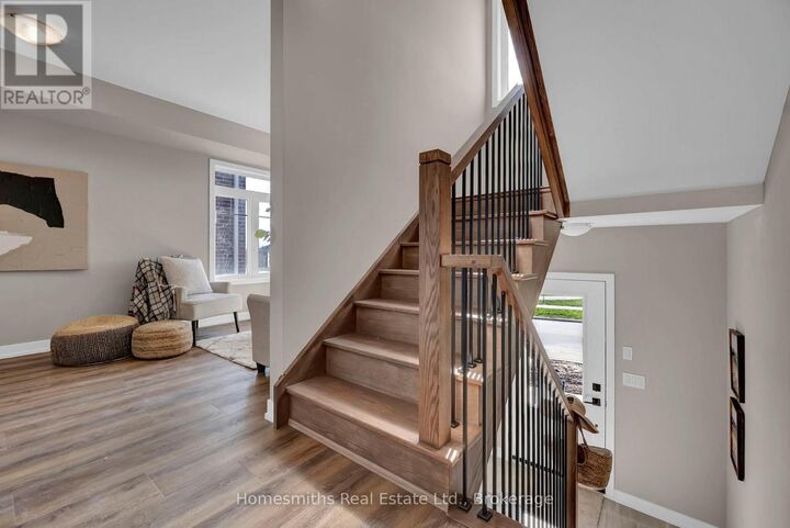 Property Photo:  23 Addyman Crescent  ON L1B 0X1 