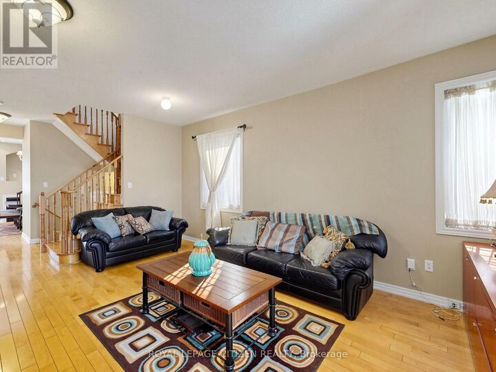 Property Photo:  23 Planter Crescent Upper  ON L4H 2V5 