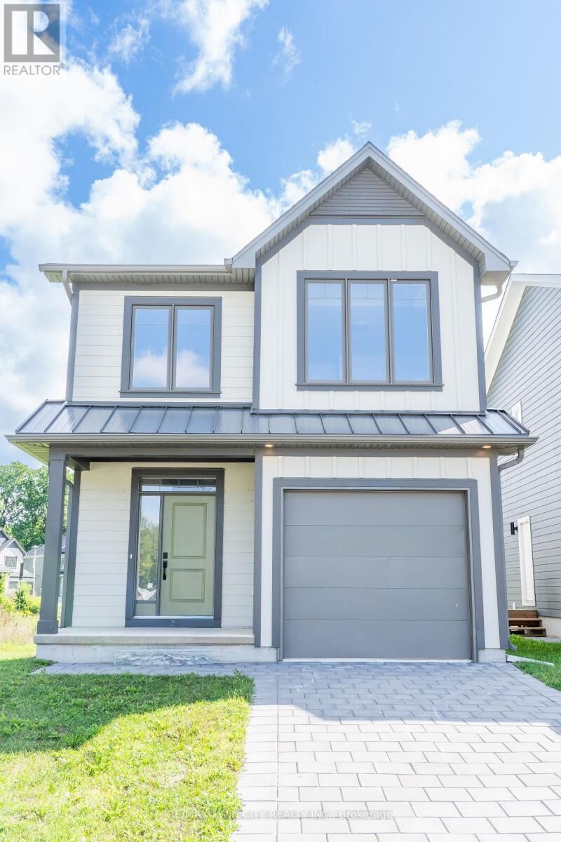 Property Photo:  147 Julie Crescent  ON N5X 3X4 