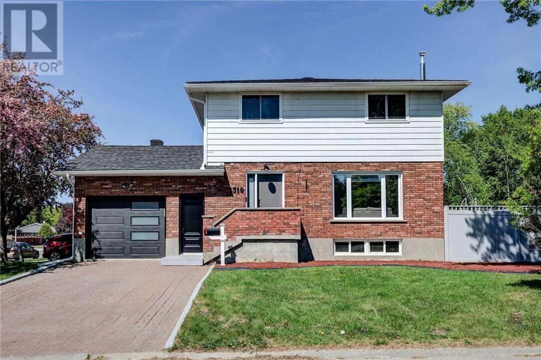 Property Photo:  1319 Rideau Street  ON P3A 5B7 