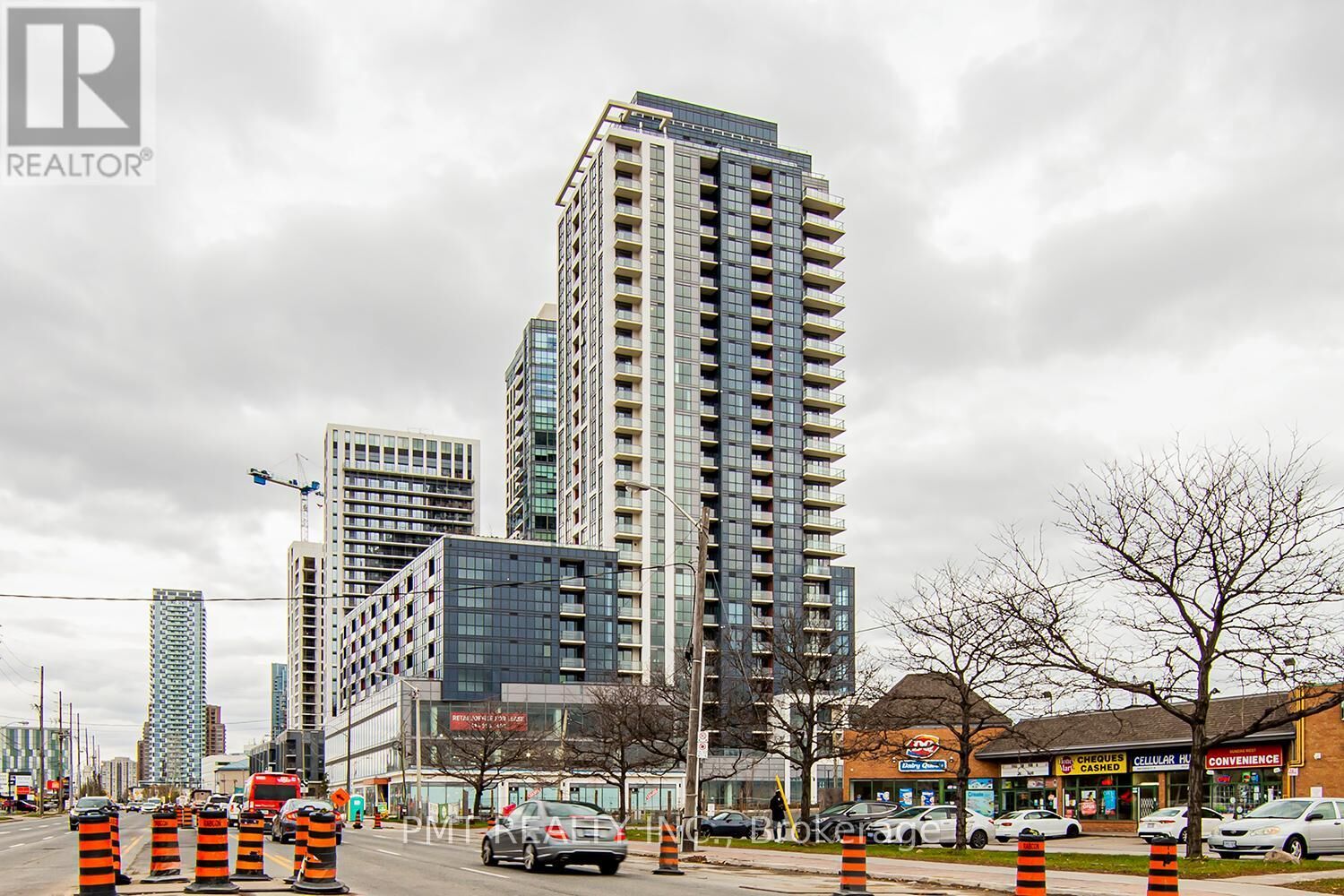 Property Photo:  50 Thomas Riley Road 1103  ON M9B 0C5 