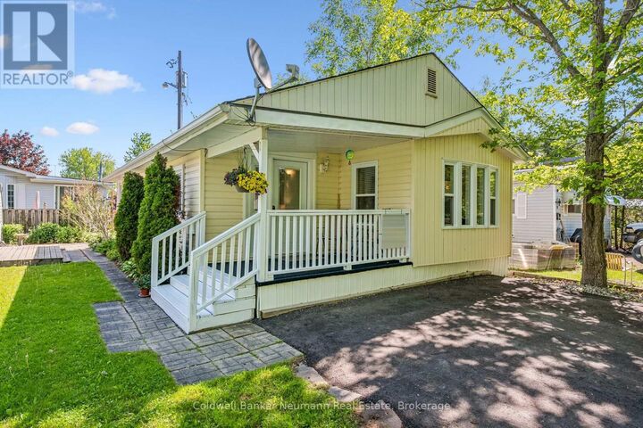 Property Photo: 407 Teak Trail ON N1M 2W5