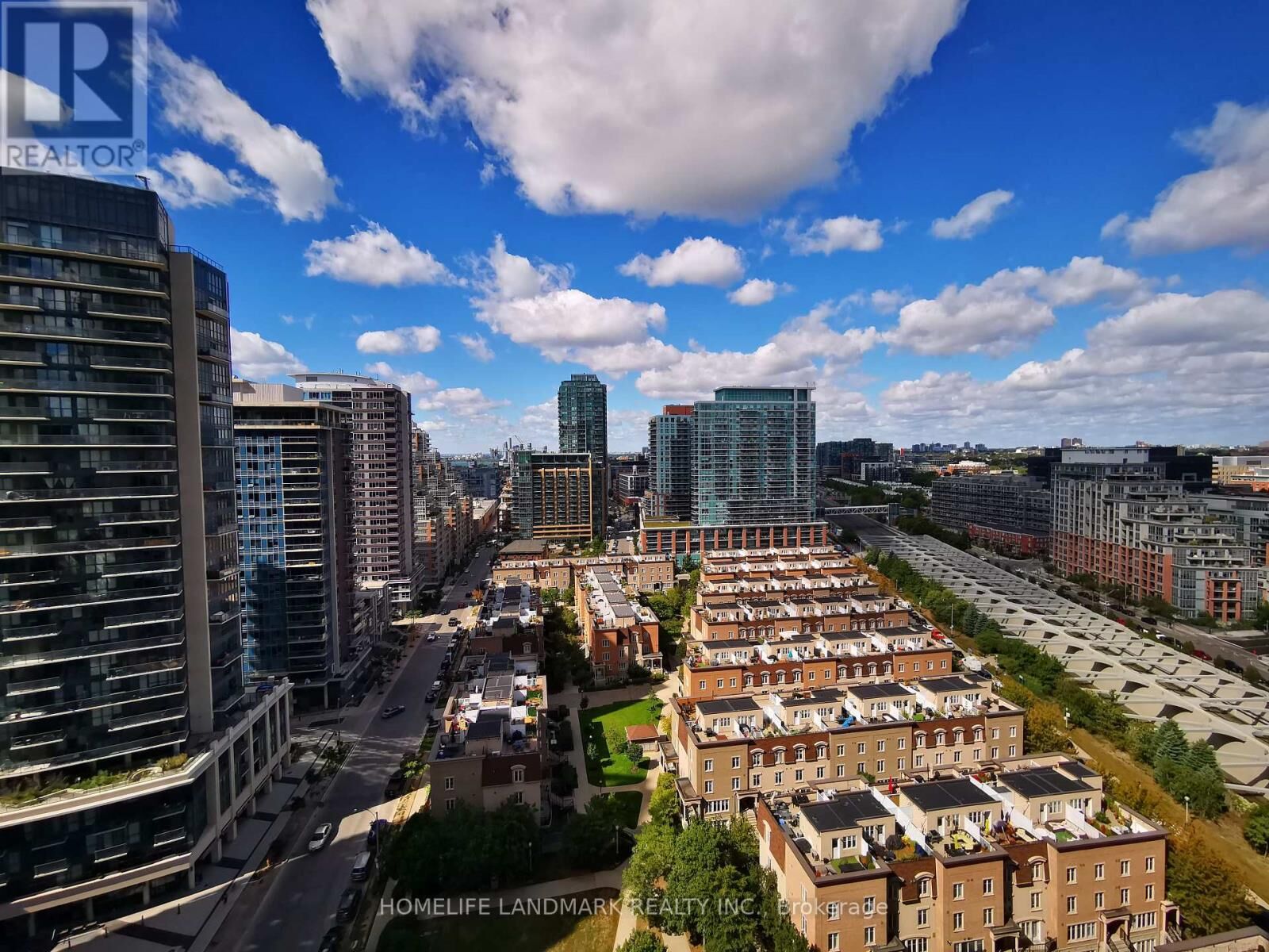 Property Photo:  19 Western Battery Road 1908  ON M6K 3S4 