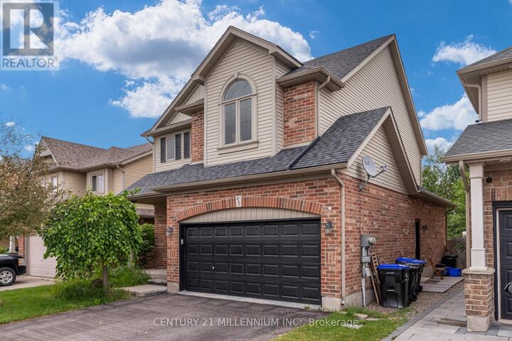 Property Photo:  217 King Street South Upper  ON L9R 1V4 