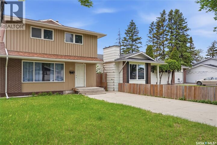 Property Photo: 68 Carleton Drive SK S7H 3N6