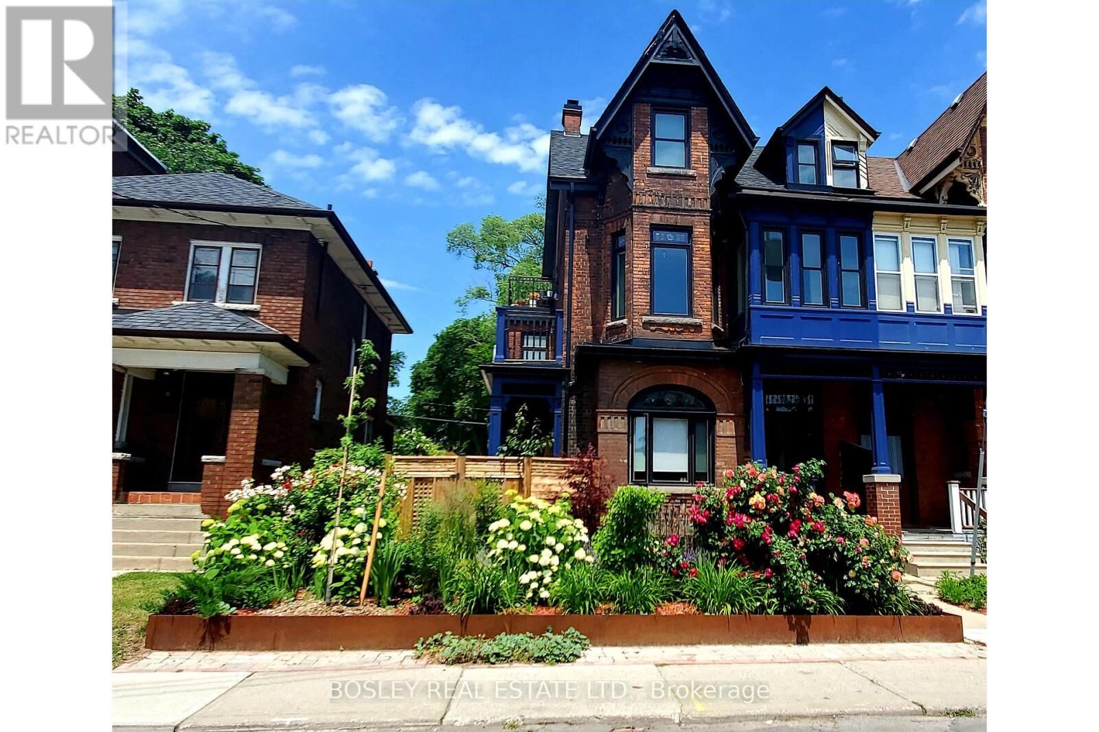 Property Photo:  10 Sylvan Avenue 3  ON M6H 1G3 