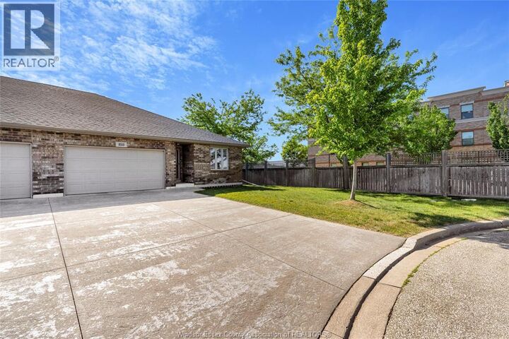 Property Photo: 2513 Indigo Avenue ON N8P 0B3