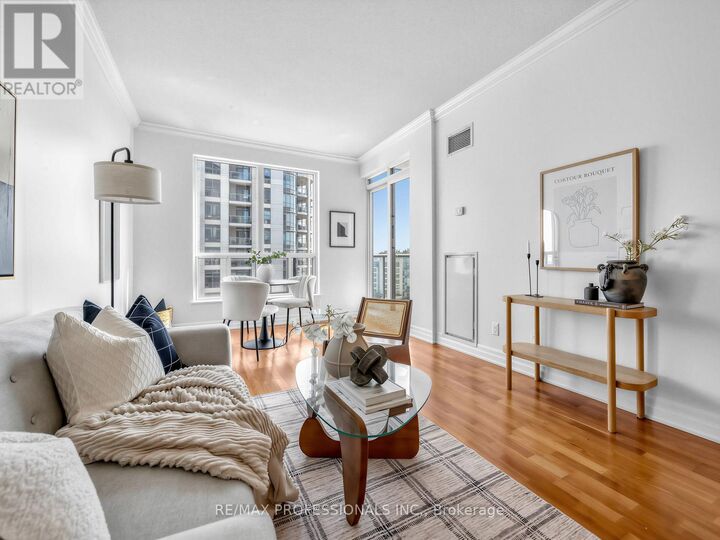 Property Photo:  2087 Lake Shore Boulevard West 1202  ON M8V 4G3 