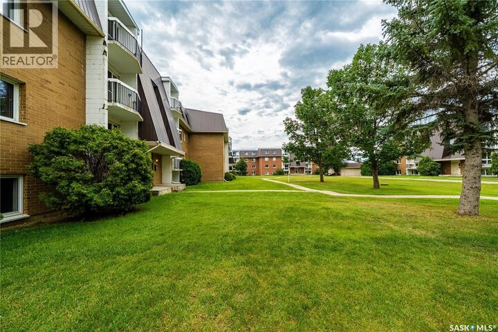 Property Photo:  11 35 Centennial Street  SK S4S 6P8 