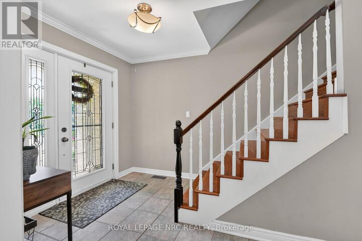 Property Photo:  4 Bolger Drive  ON L2N 7L3 
