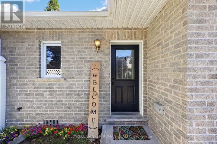 Property Photo:  505 Thomas Street  ON L0M 1S0 