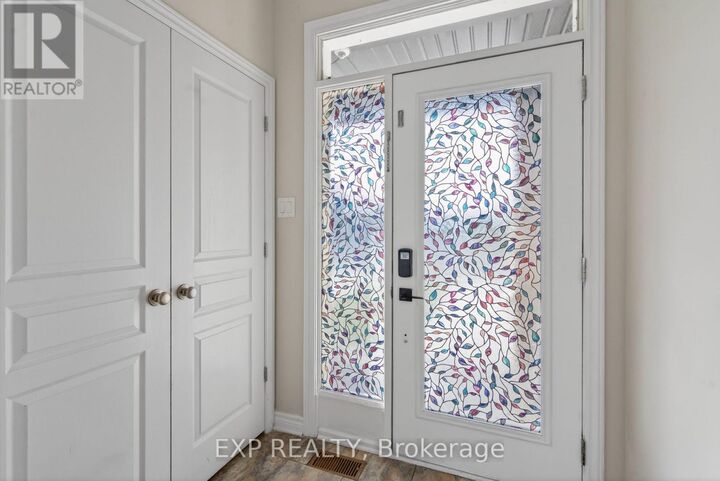 Property Photo:  322 Rainrock Crescent  ON K1W 0J7 