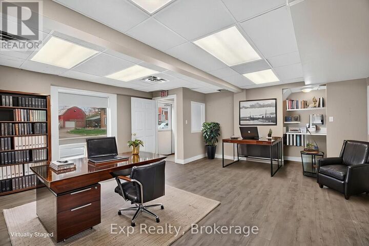 Property Photo:  113 East Street East  ON K7R 1S5 