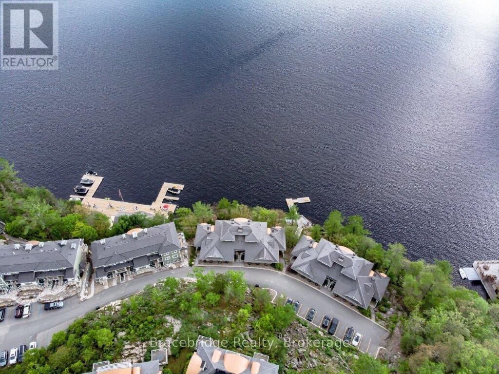 Property Photo:  1869 Muskoka Rd 118 Highway West A201-D1  ON P1L 1W8 