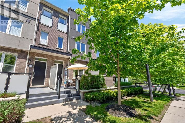 Property Photo:  25 Heron Park Place 19  ON M1E 0B8 