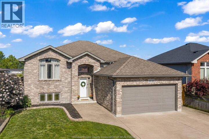Property Photo:  3040 Troup Crescent  ON N8R 0A5 