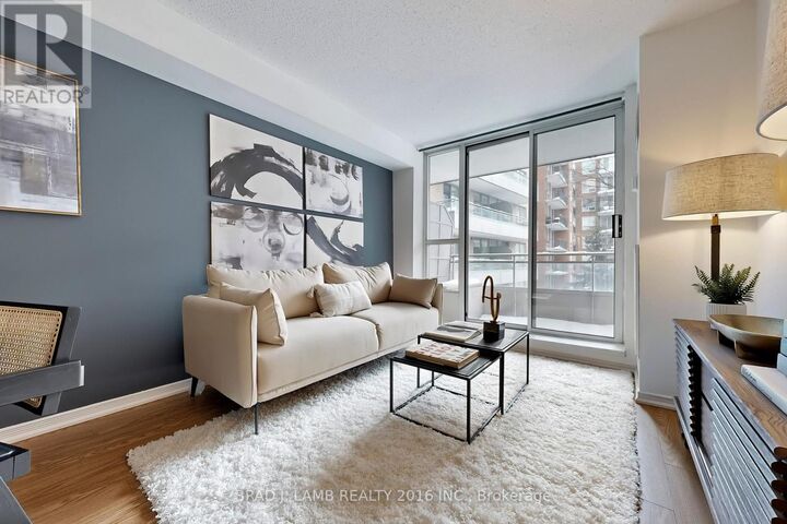 Property Photo:  245 Davisville Avenue 302  ON M4S 3H4 