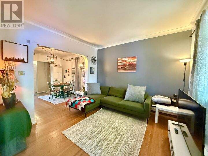 Property Photo:  433 Third St S  ON P9N 1J2 
