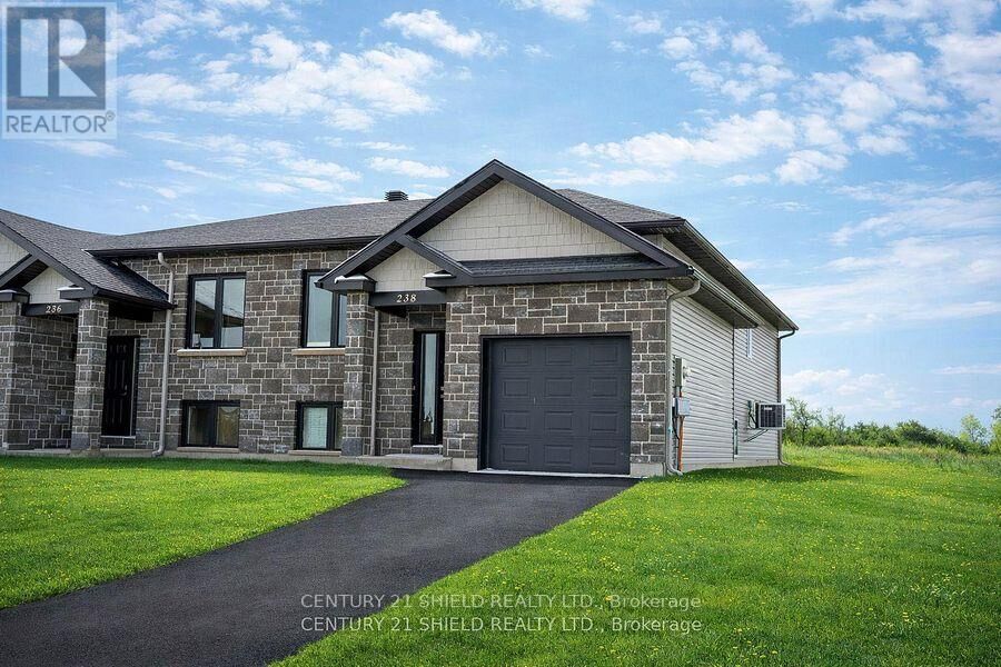 Property Photo: 238 East Ridge Drive ON K6H 7N2
