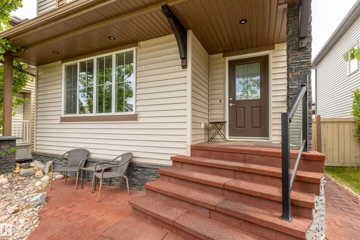 Property Photo: 1715 63 Street SW AB T6X 0S2