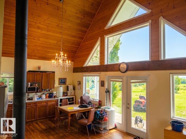 Property Photo:  58416 Rge Road 74  AB T0E 1Y0 