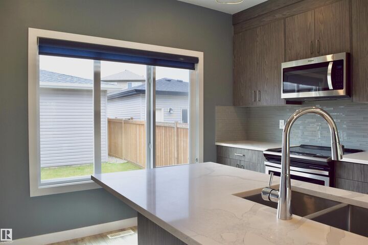 Property Photo:  61 Dillingham Avenue  AB T8L 0N2 