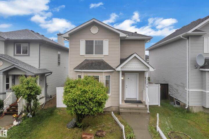 3134 30 Avenue NW — photo 1