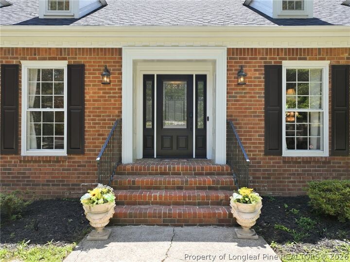 Property Photo:  610 St Georges Hill  NC 28303 