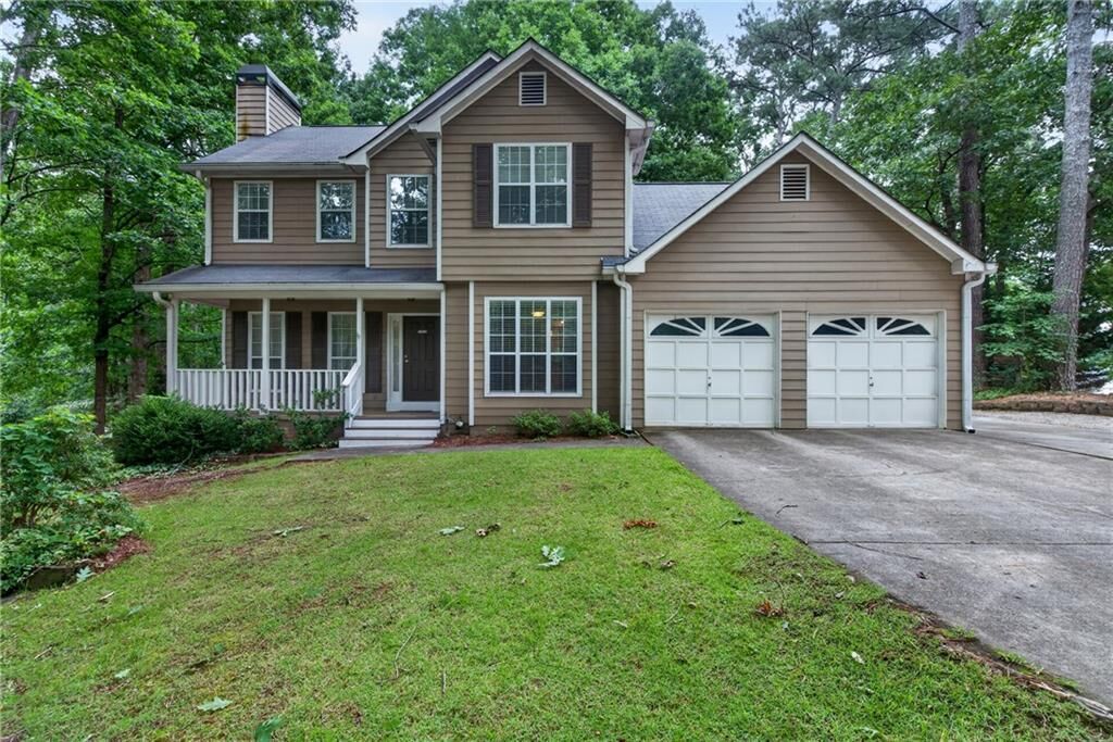 Property Photo:  148 Brentwood Way  GA 30281 