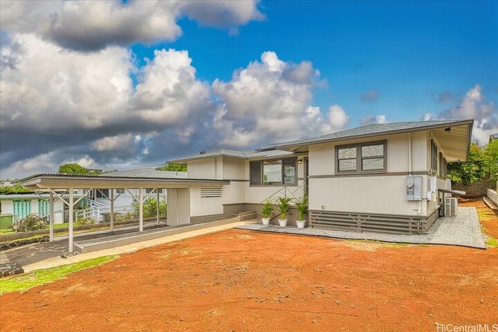Property Photo:  928 Makamua Place  HI 96782 