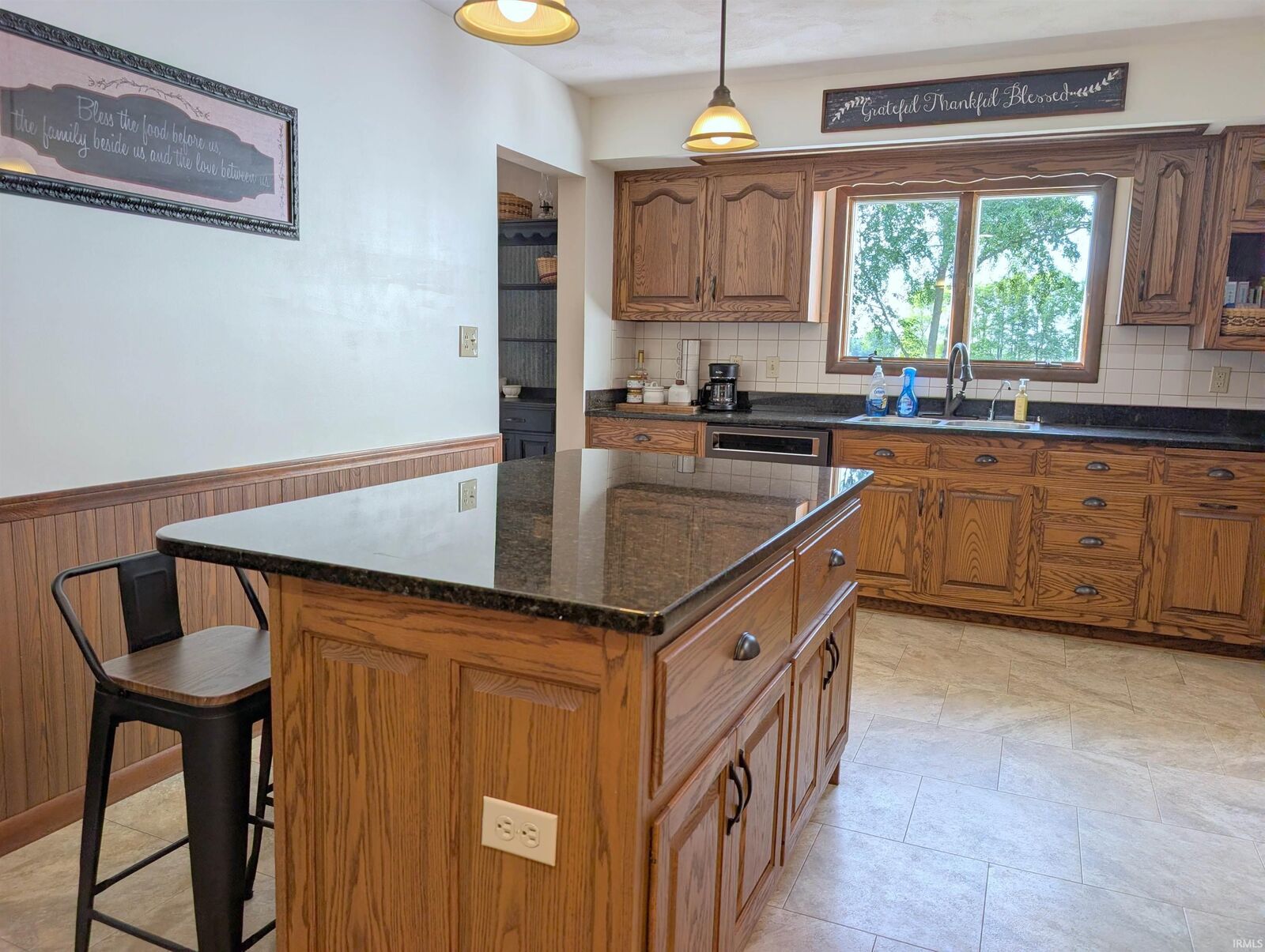 Property Photo: 5621 N 600 East IN 47359
