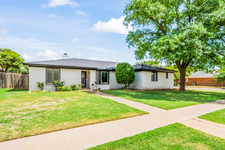 Property Photo: 5402 89th Street TX 79424