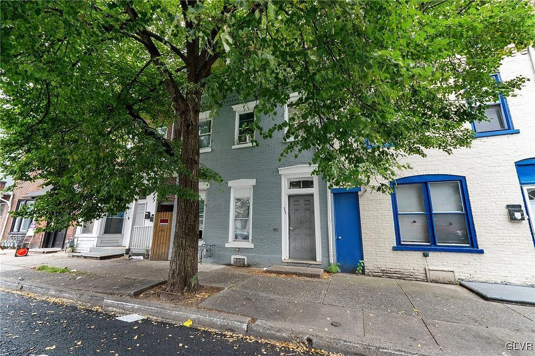 Property Photo: 338 N 2nd Street 1 PA 18102
