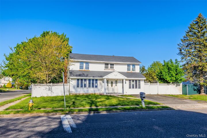 Property Photo: 147 Branch Avenue NY 11722