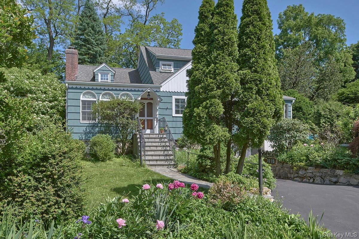 Property Photo: 1015 Shore Acres Drive NY 10543