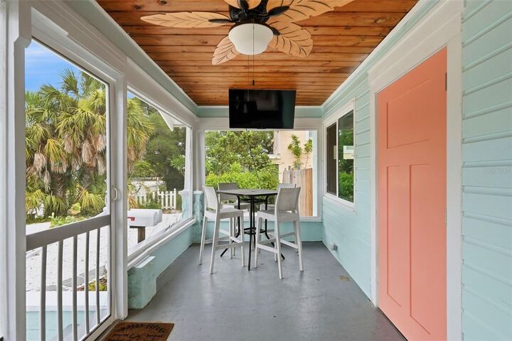Property Photo:  146 16th Avenue SE  FL 33701 