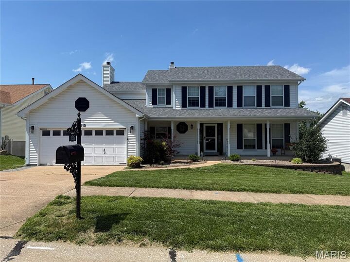 Property Photo:  1215 Summerpoint Lane  MO 63026 