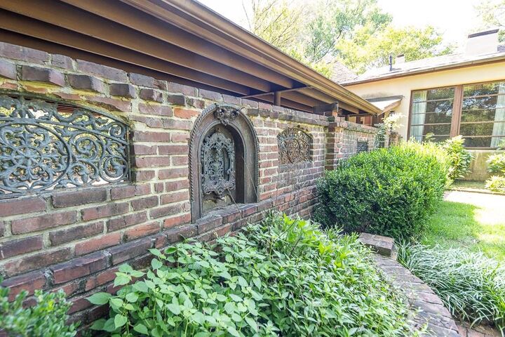 Property Photo:  3814 Woodland Dr  TN 38111 