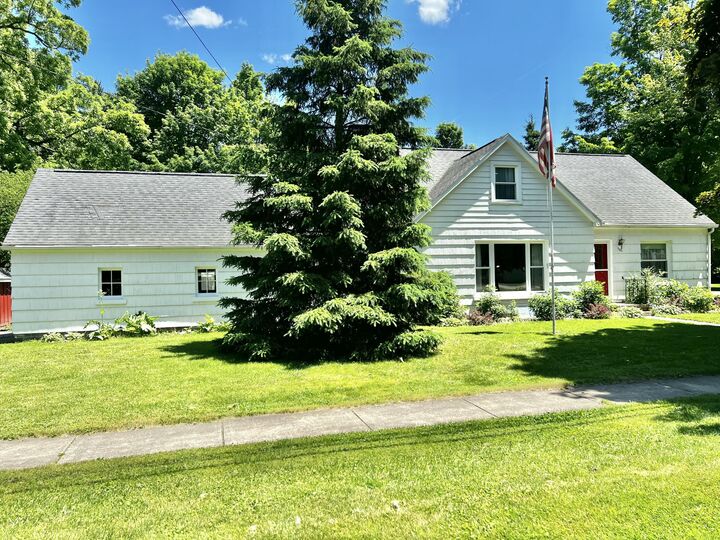 Property Photo:  101 N Jackson Street  MI 49241 