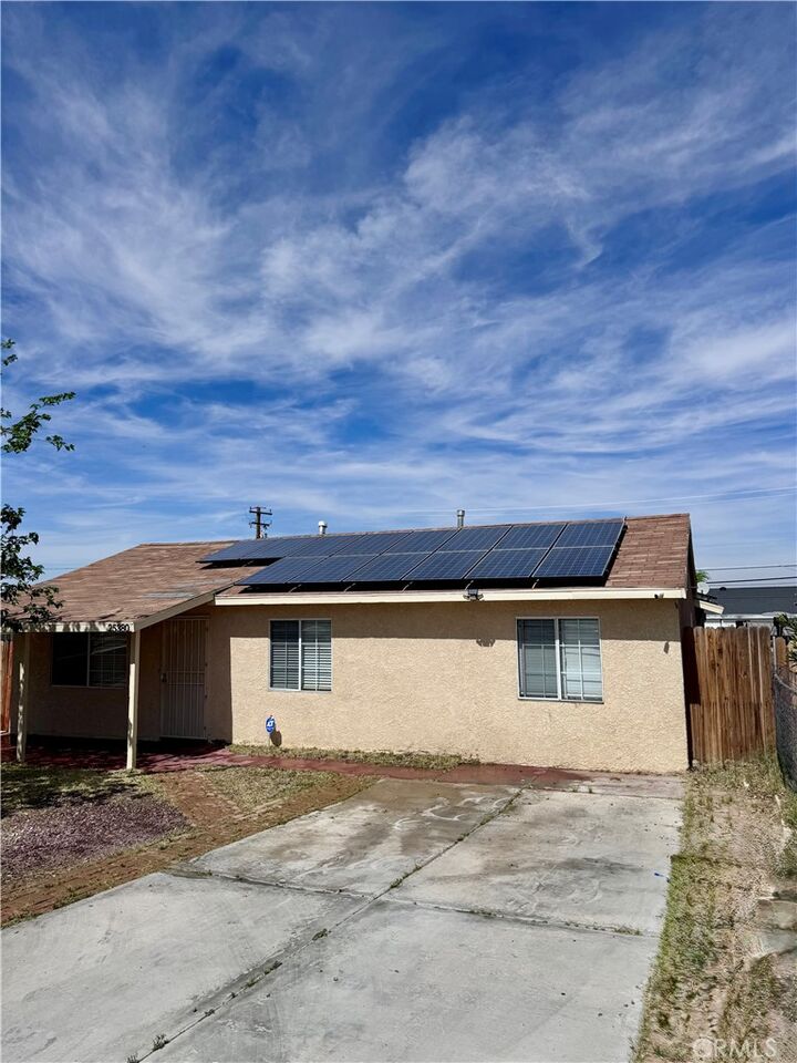 Property Photo: 25380 Anderson Avenue CA 92311
