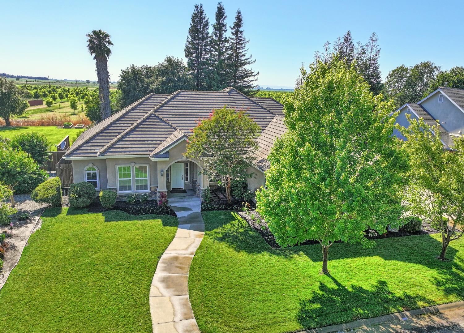 Property Photo: 13970 Islandview Way CA 95690