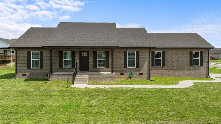 Property Photo:  513 Rose Ln  TN 37160 