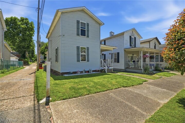 Property Photo:  106 E Montgomery Street  OH 45750 