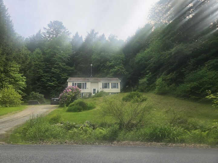 Property Photo:  200 Glebe Road  NH 03467 