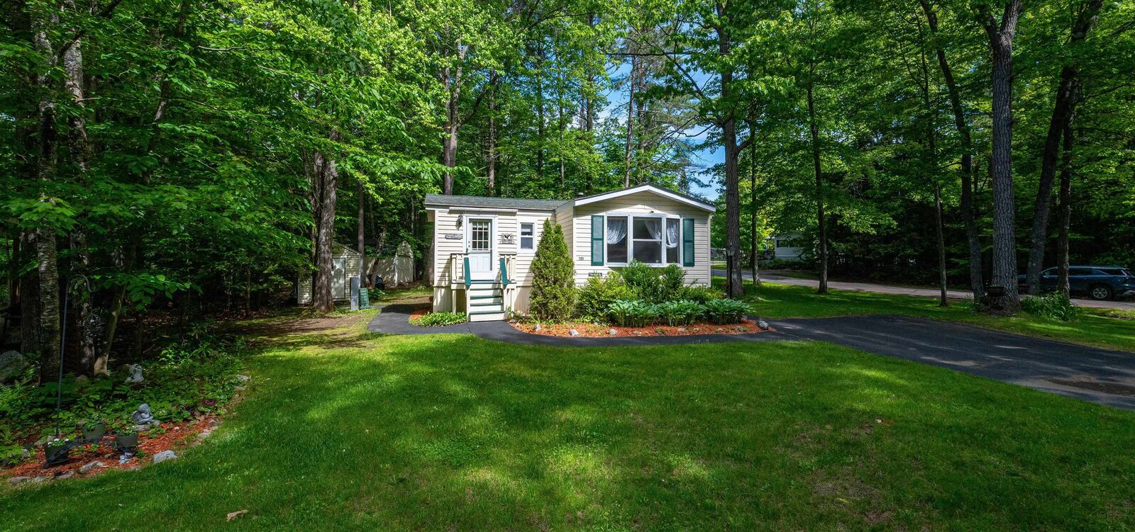 Property Photo:  105 Eagle Ledge Loop  NH 03813 
