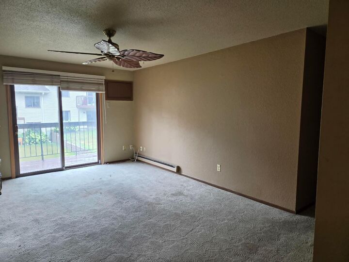 Property Photo: 1601 Cohansey Street 204 MN 55117