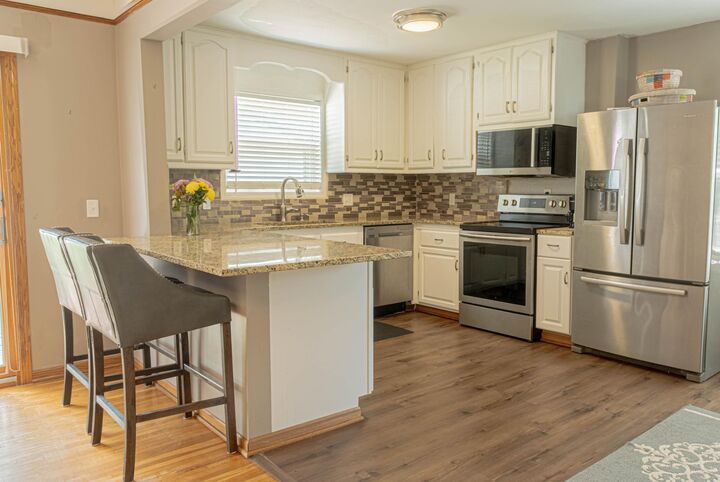 Property Photo: 6225 Pillsbury Avenue S MN 55423