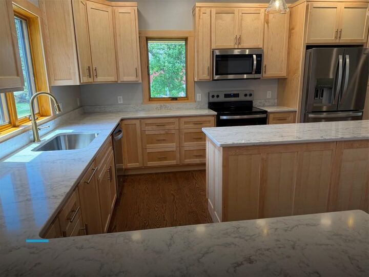 Property Photo:  831 2nd Street SW  MN 56036 